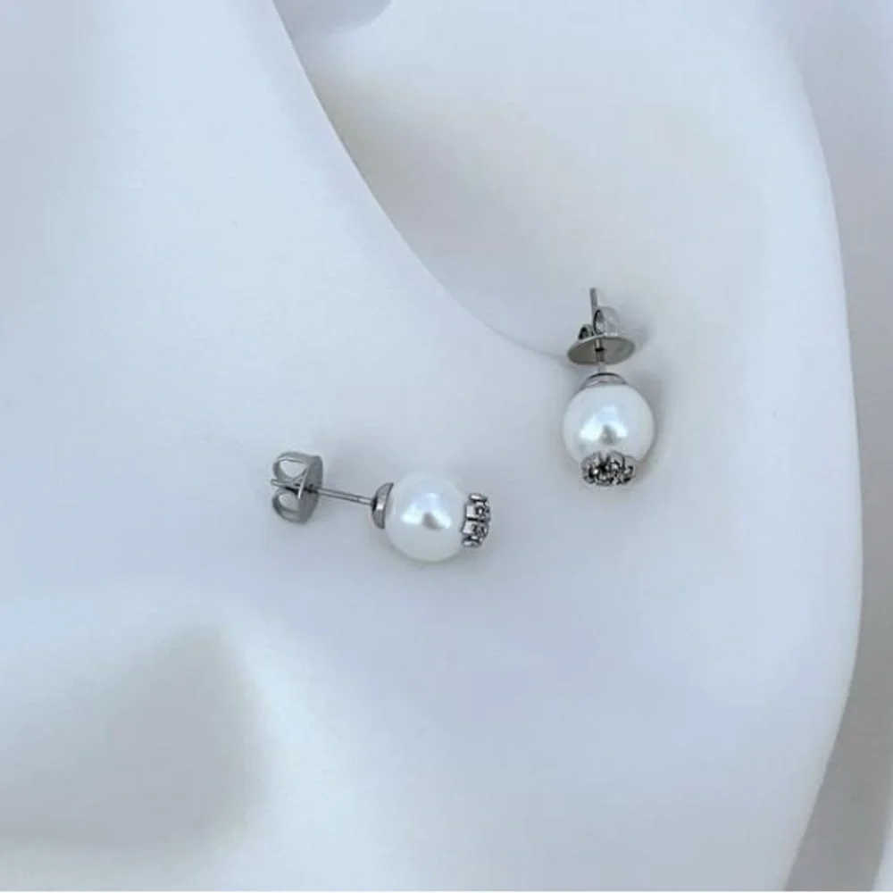 Tory Burch Elegant Silver Pearl Stud Earrings